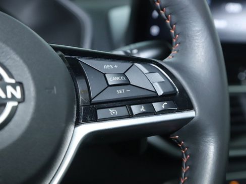 Used 2024 Nissan Altima 2.5 SR w/ SR Premium Package image 25