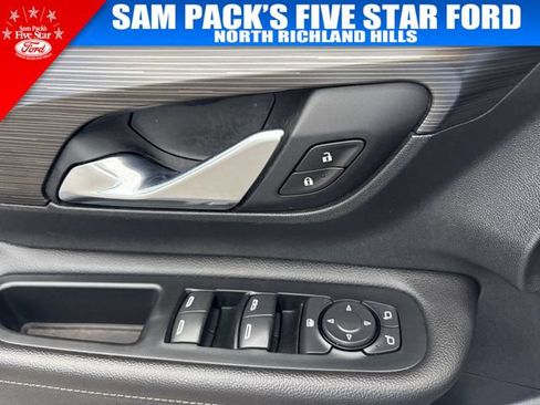 Used 2022 GMC Terrain SLE w/ Driver Convenience Package FWD image 22