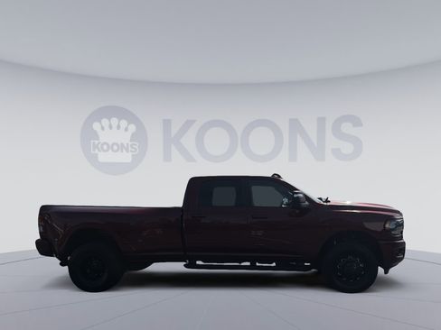Used 2024 RAM 3500 Big Horn w/ Night Edition AWD/4WD image 8
