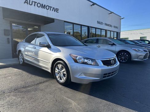 Used 2008 Honda Accord LX-P image 4