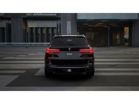 New 2026 BMW X5 M60i image 5