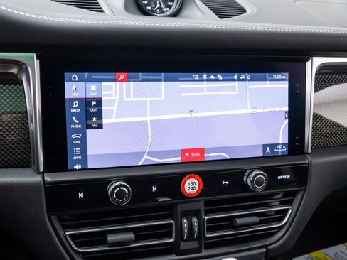 New 2026 Porsche Macan Turbo image 29