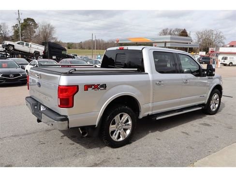 Used 2018 Ford F150 Lariat image 5