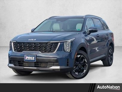 Used 2025 Kia Sorento S w/ Panoramic Sunroof Package