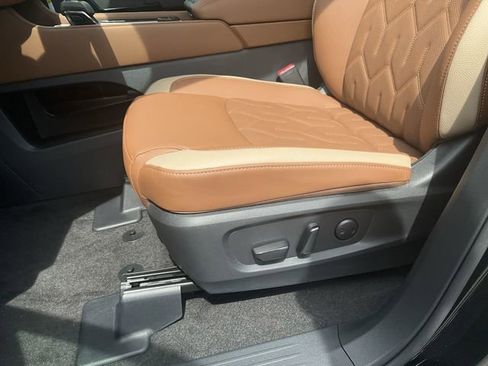 New 2026 Nissan Pathfinder Platinum w/ Cargo Package AWD/4WD image 28