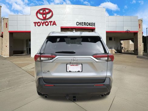 Used 2025 Toyota RAV4 LE FWD image 6