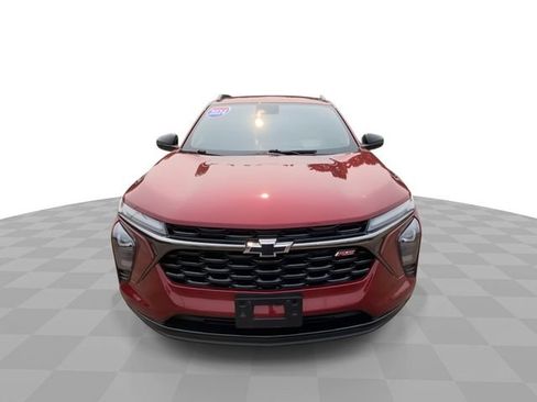 Used 2024 Chevrolet Trax RS FWD image 5