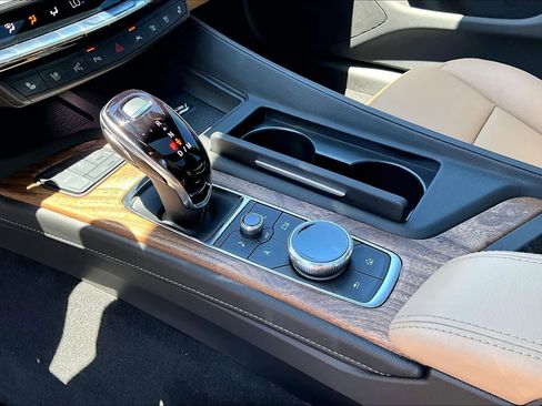 Used 2025 Cadillac CT5 Premium Luxury RWD image 17