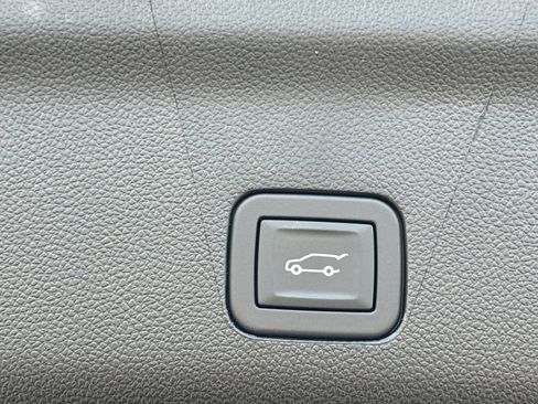 New 2026 GMC Yukon Elevation AWD/4WD image 37