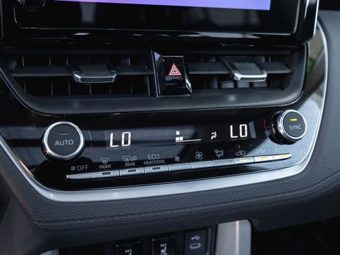 Certified 2024 Toyota Corolla Cross XLE w/ Convenience Package image 23