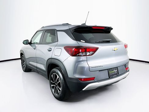 Used 2025 Chevrolet TrailBlazer LT image 5