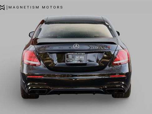 Used 2018 Mercedes-Benz E 63 AMG S image 8