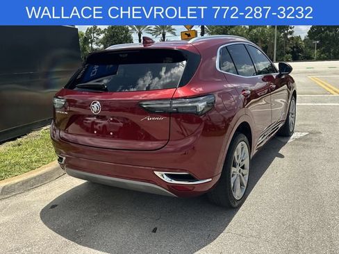Used 2022 Buick Envision Avenir w/ Technology Package II FWD image 7