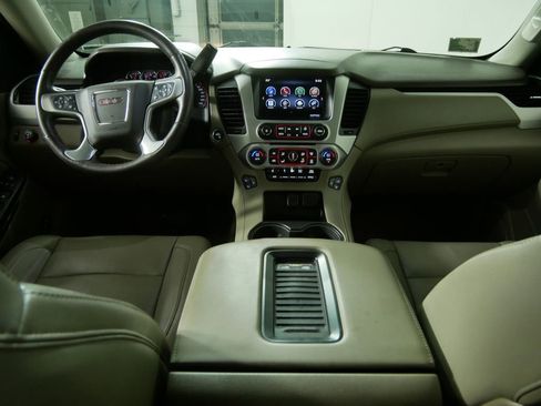 Used 2015 GMC Yukon XL SLT w/ Open Road Package image 23