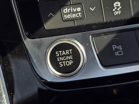 Used 2024 Audi Q7 2.0T Premium Plus image 36