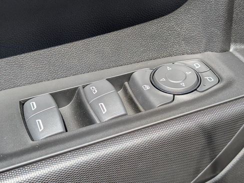 Used 2021 Chevrolet Silverado 1500 Custom RWD image 19