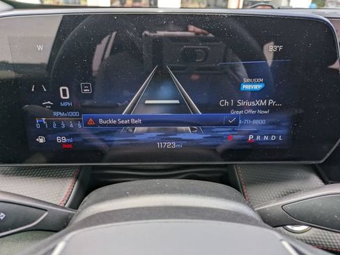 Used 2025 Chevrolet Equinox RS w/ Safety and Technology Package FWD image 25