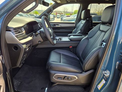 New 2026 Jeep Grand Wagoneer Limited AWD/4WD image 13