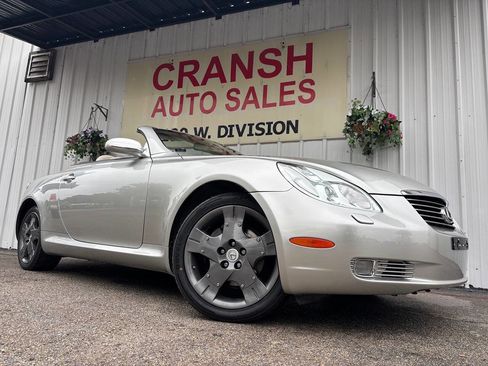 Used 2005 Lexus SC 430 Convertible RWD image 1