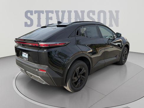 New 2026 Toyota C-HR AWD/4WD image 5