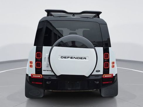 Used 2022 Land Rover Defender 110 X-Dynamic HSE AWD/4WD image 4