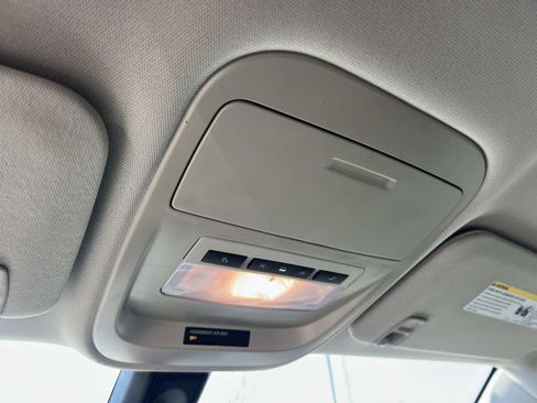 Used 2019 Chevrolet Colorado LT w/ LT Convenience Package image 31