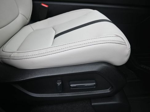 New 2026 Honda Pilot EX-L image 10