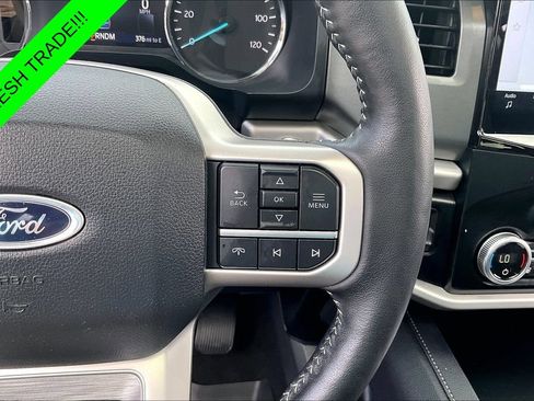 Used 2024 Ford Expedition XLT RWD image 12
