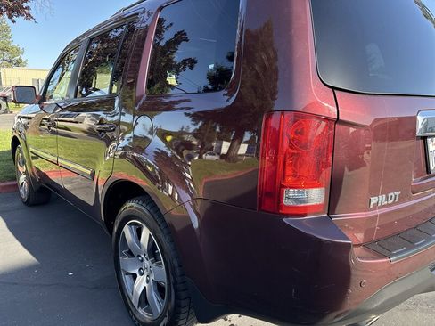 Used 2015 Honda Pilot Touring image 19