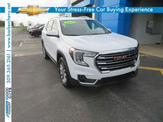 Used 2024 GMC Terrain SLT image 1