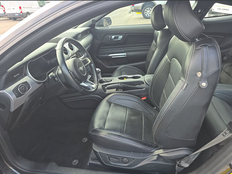 Used 2022 Ford Mustang Premium w/ Equipment Group 201A RWD image 5