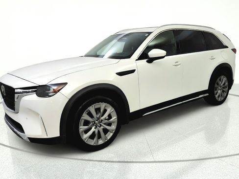 Used 2024 MAZDA CX-90 3.3 Turbo w/ Premium Package AWD/4WD image 3