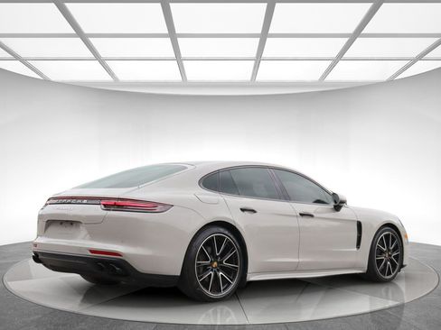 Used 2018 Porsche Panamera 4S AWD/4WD image 6