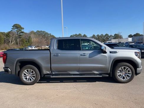 Used 2024 GMC Sierra 1500 Denali image 4