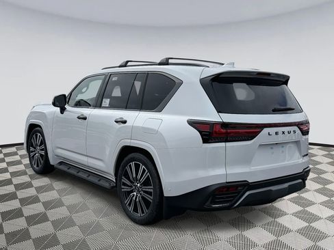 New 2026 Lexus LX 700h Luxury image 4