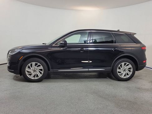 Used 2023 Lincoln Corsair AWD image 4