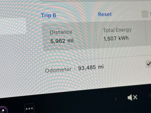 Used 2019 Tesla Model 3 Long Range image 24