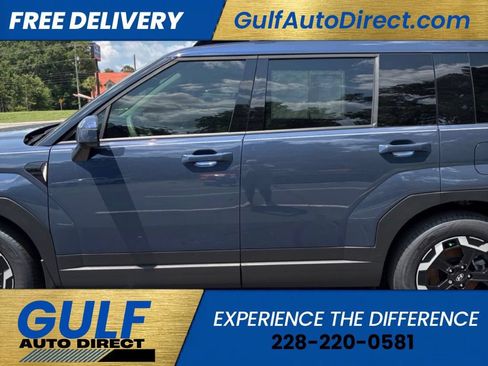Used 2025 Hyundai Santa Fe SEL FWD image 4