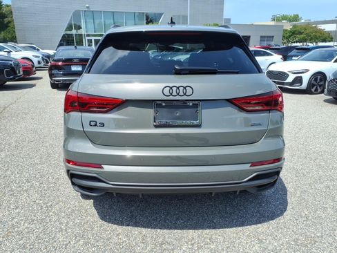 Used 2025 Audi Q3 2.0T Premium w/ Convenience Package AWD/4WD image 7