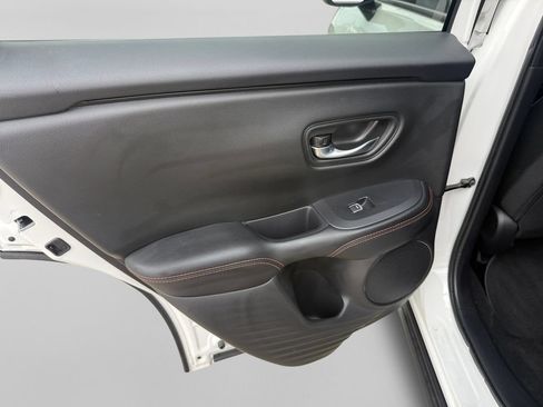 Certified 2026 Honda HR-V Sport image 11