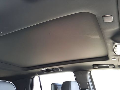 Used 2021 GMC Yukon Denali w/ Denali Premium Package AWD/4WD image 44