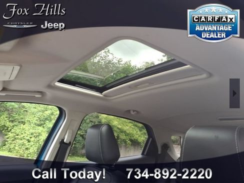 Used 2019 Ford EcoSport Titanium AWD/4WD image 15