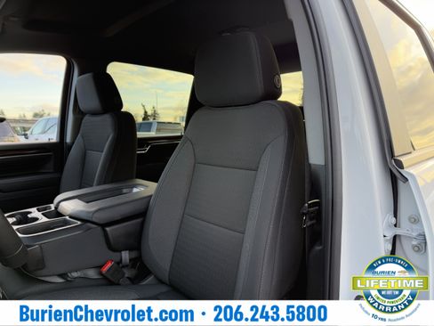 Used 2024 Chevrolet Silverado 2500 LT image 12