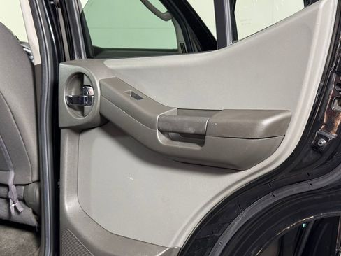 Used 2010 Nissan Xterra S image 27