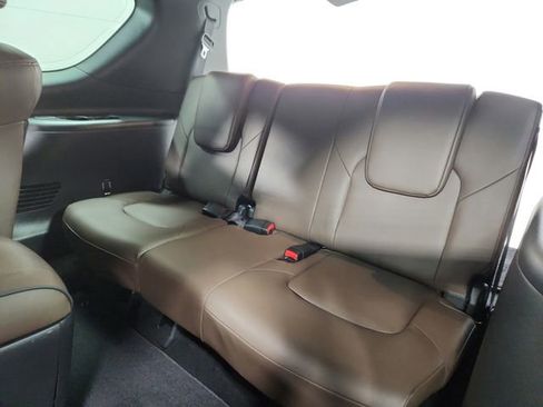 Used 2023 Nissan Armada Platinum w/ Captain's Chairs Package RWD image 25