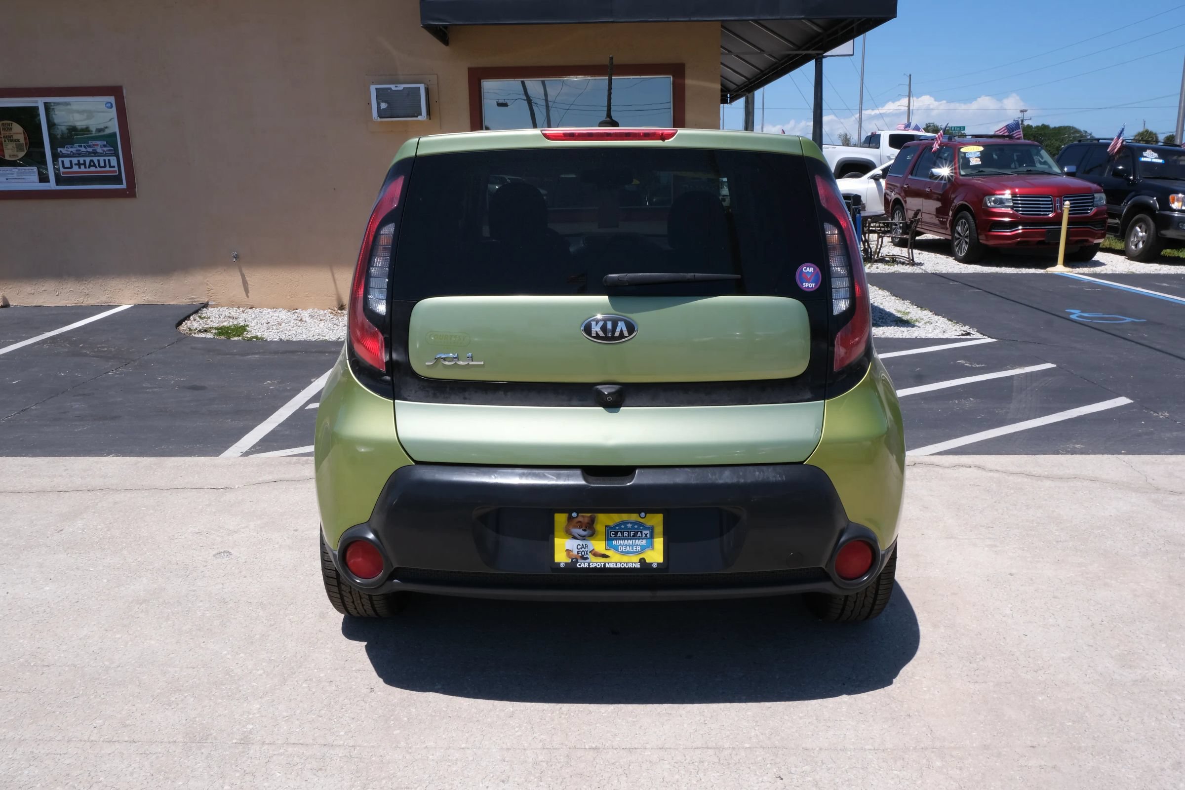Used 2016 Kia Soul + FWD image 4