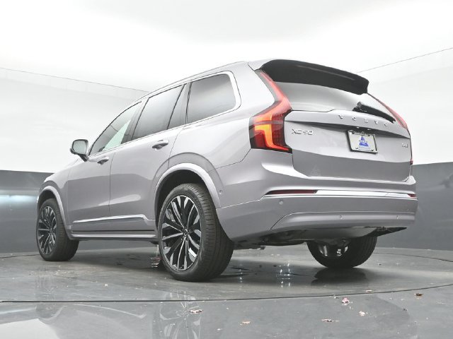 New 2026 Volvo XC90 B6 Plus w/ Protection Package Premier AWD/4WD image 43