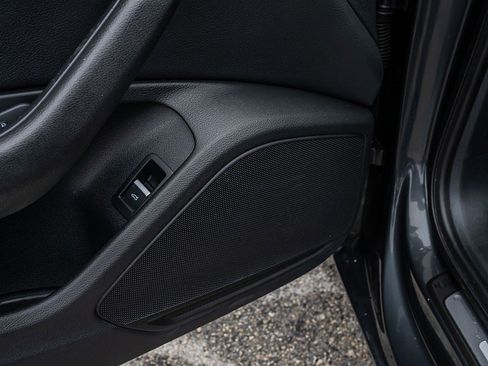 Used 2019 Audi A4 2.0T Premium w/ Convenience Package image 33