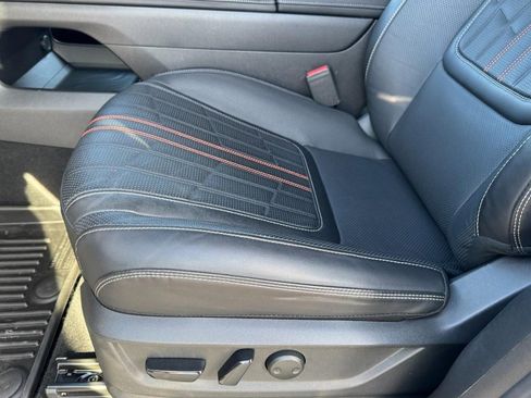 Used 2025 Nissan Armada PRO-4X image 15