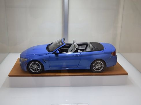 New 2026 BMW 330i xDrive Sedan w/ Premium Package AWD/4WD image 27
